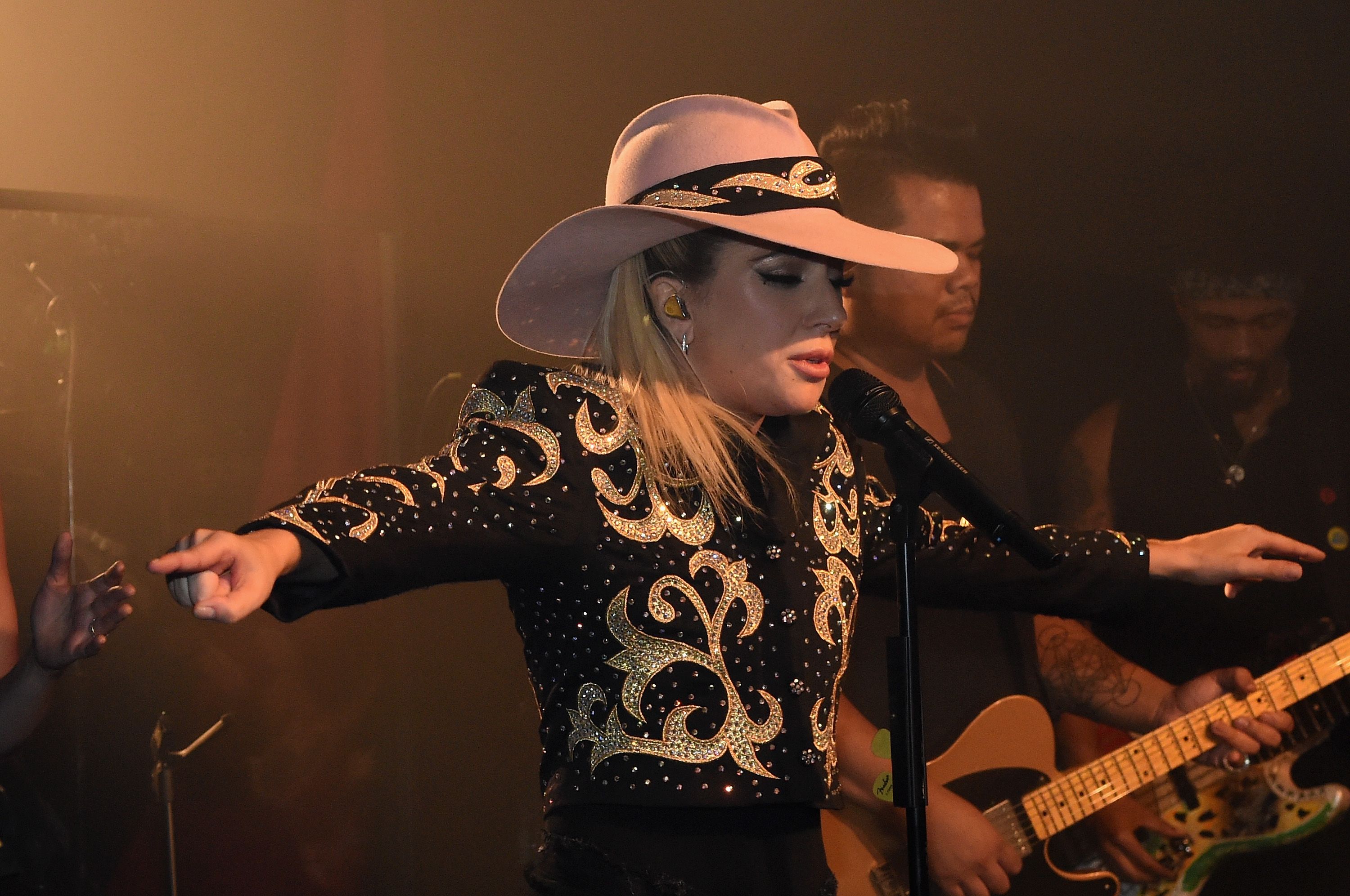 Lady Gaga Shares Pre Show Iv Drip She Needed Ahead Of Dive Bar Gig