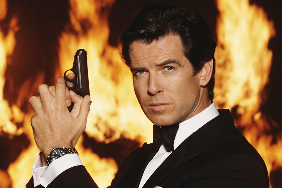 Pierce Brosnan como James Bond