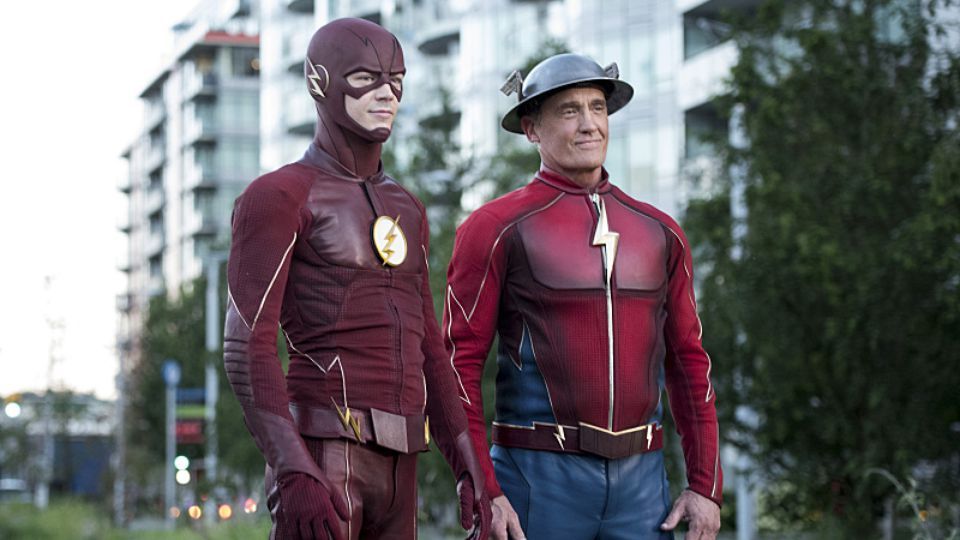 barry allen and jay garrick in the flash s03e02, 'paradox'