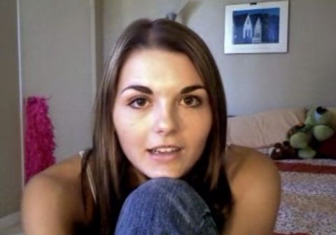 Jessica Lee Rose as Lonelygirl15