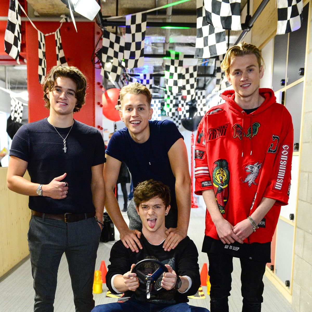 Four Square T-shirt - The Vamps