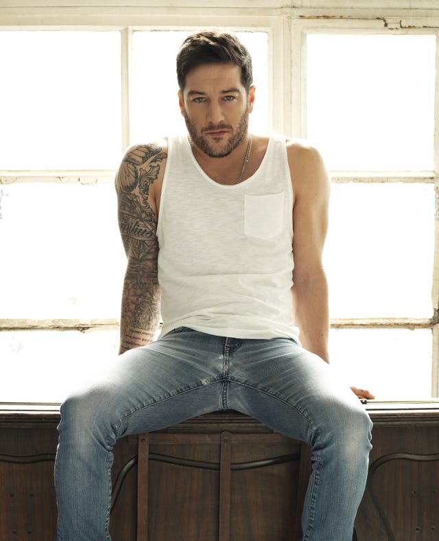 Wait, what?! X Factor's Matt Cardle wasn't really a painter and decorator?!