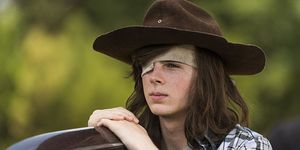 carl chandler riggs in 'the walking dead' s07e05, 'go getters'