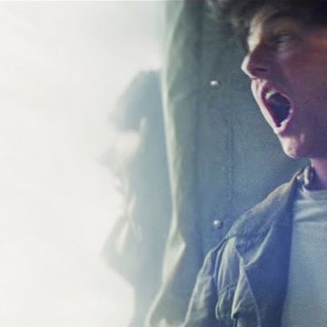 Tom Cruise The Mummy trailer screengrab