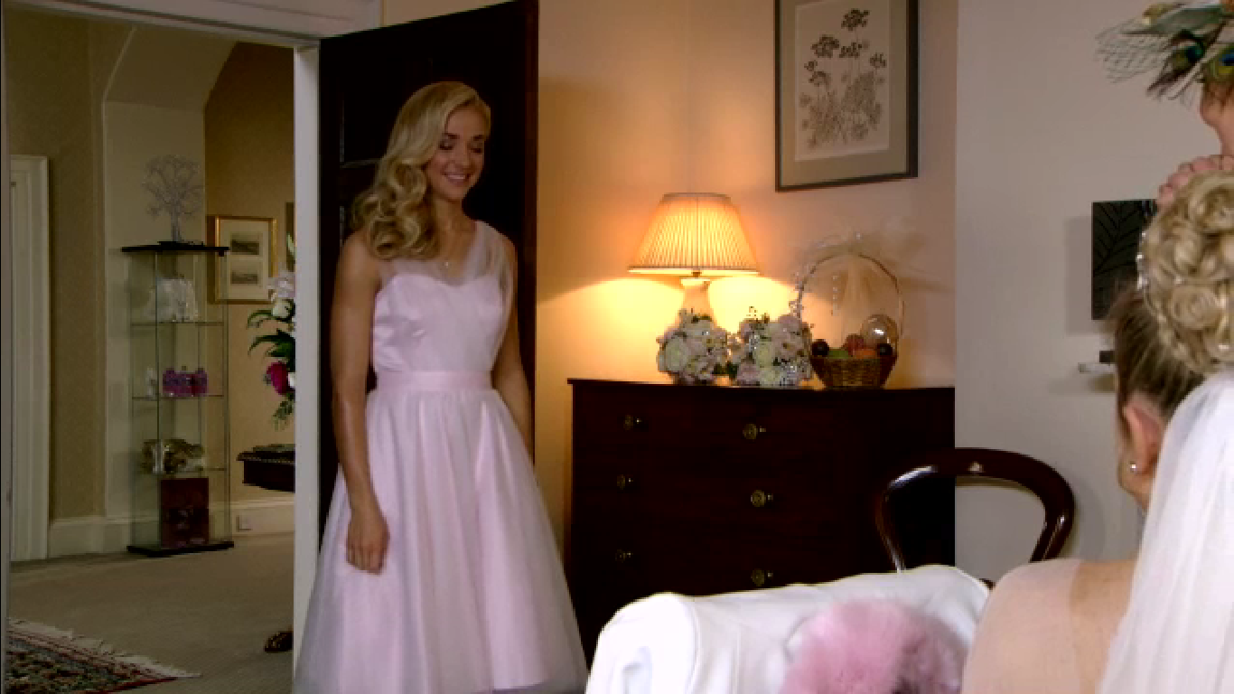 nancy carter wedding Surprise Eastenders Nancy Carter Ditches Her Tracksuits For A Dress At Mick And Linda S Wedding nancy carter wedding