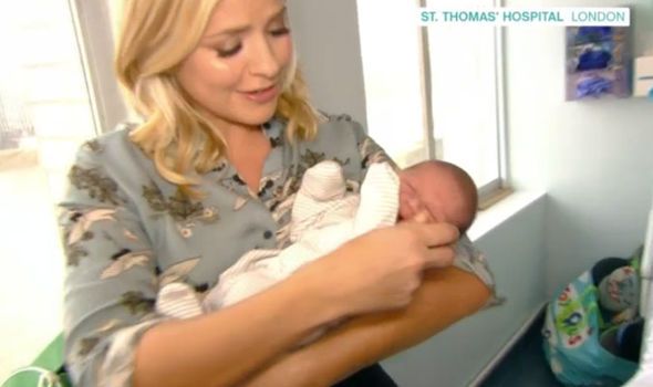 Holly Willoughby 'quits' This Morning to cuddle adorable babies in St Thomas' Hospital