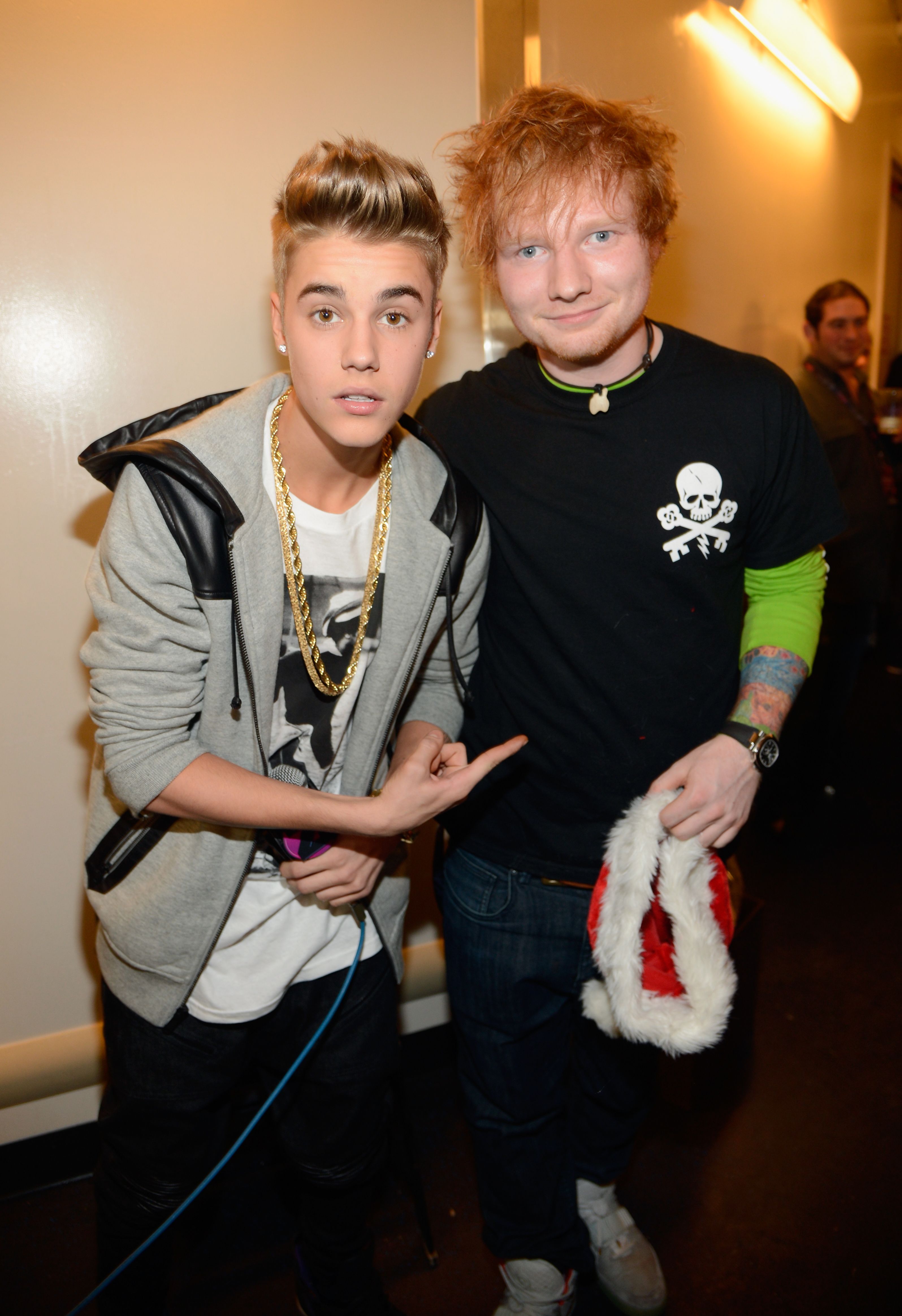 Ed Sheeran Hit Justin Bieber In The Face With A Golf Club While He Was Drunk