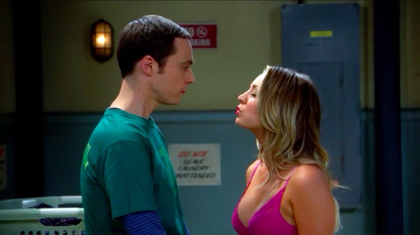 big bang theory sheldon and penny kiss