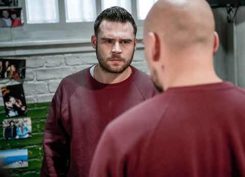 The top dog in prison discovers Aaron Dingle is Gordon's son in Emmerdale