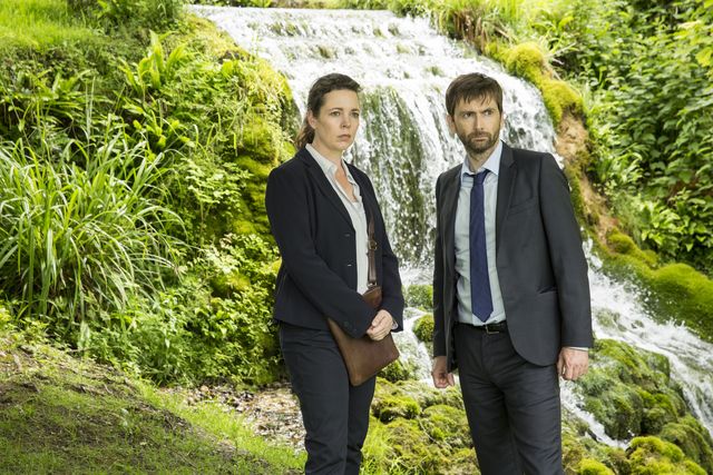 ellie miller and alec hardy in 'broadchurch' s03e01