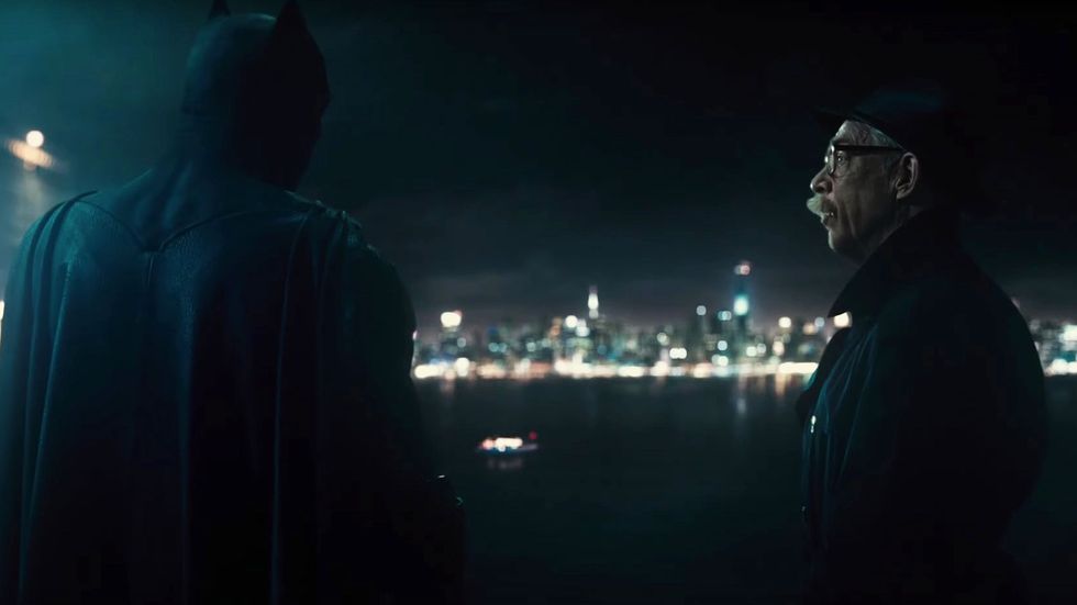 batman and commissioner gordon justice league trailer