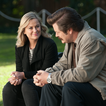 amy poehler as leslie knope, nick offerman as ron swanson in parks and recreation