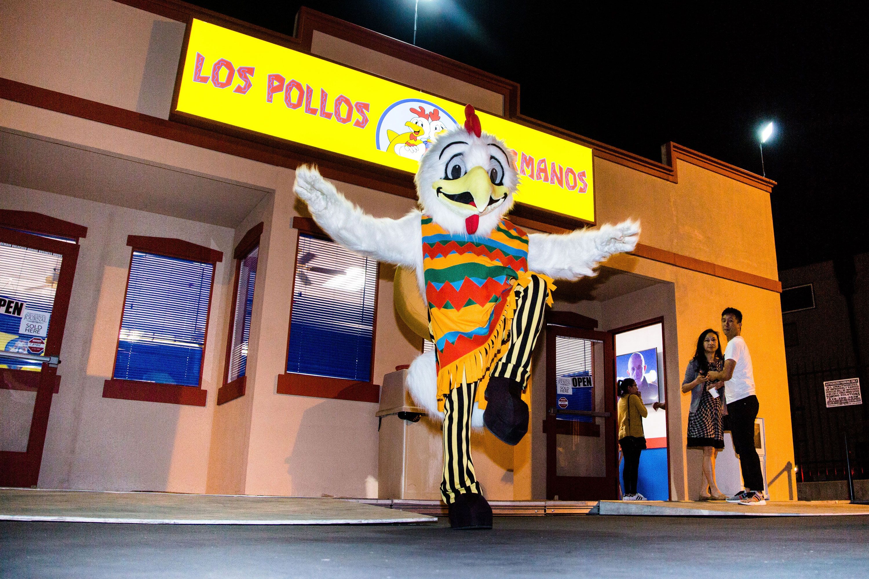 A real-life Los Pollos Hermanos restaurant from Breaking Bad is opening and  Gus Fring was there too
