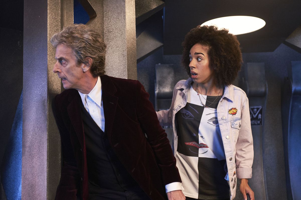 Peter Capaldi and Pearl Mackie in 'Doctor Who' s10e01, 'The Pilot'