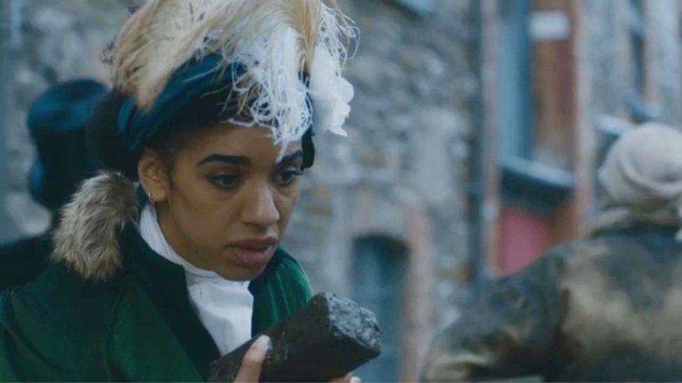 Bill (Pearl Mackie) in 'Doctor Who' s10e03, 'Thin Ice'
