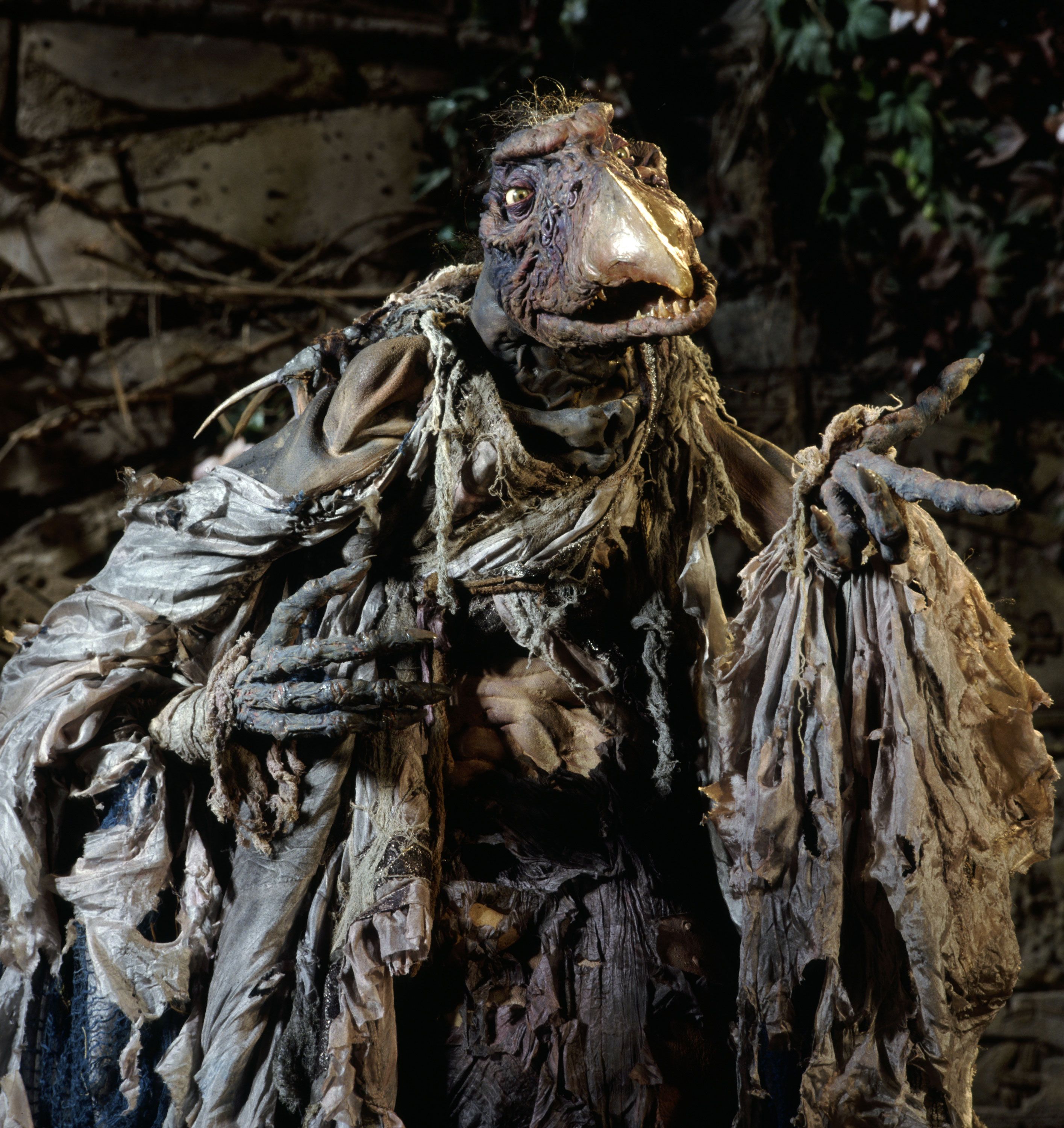 The Dark Crystal Season 2 Release Date Plot Cast And More