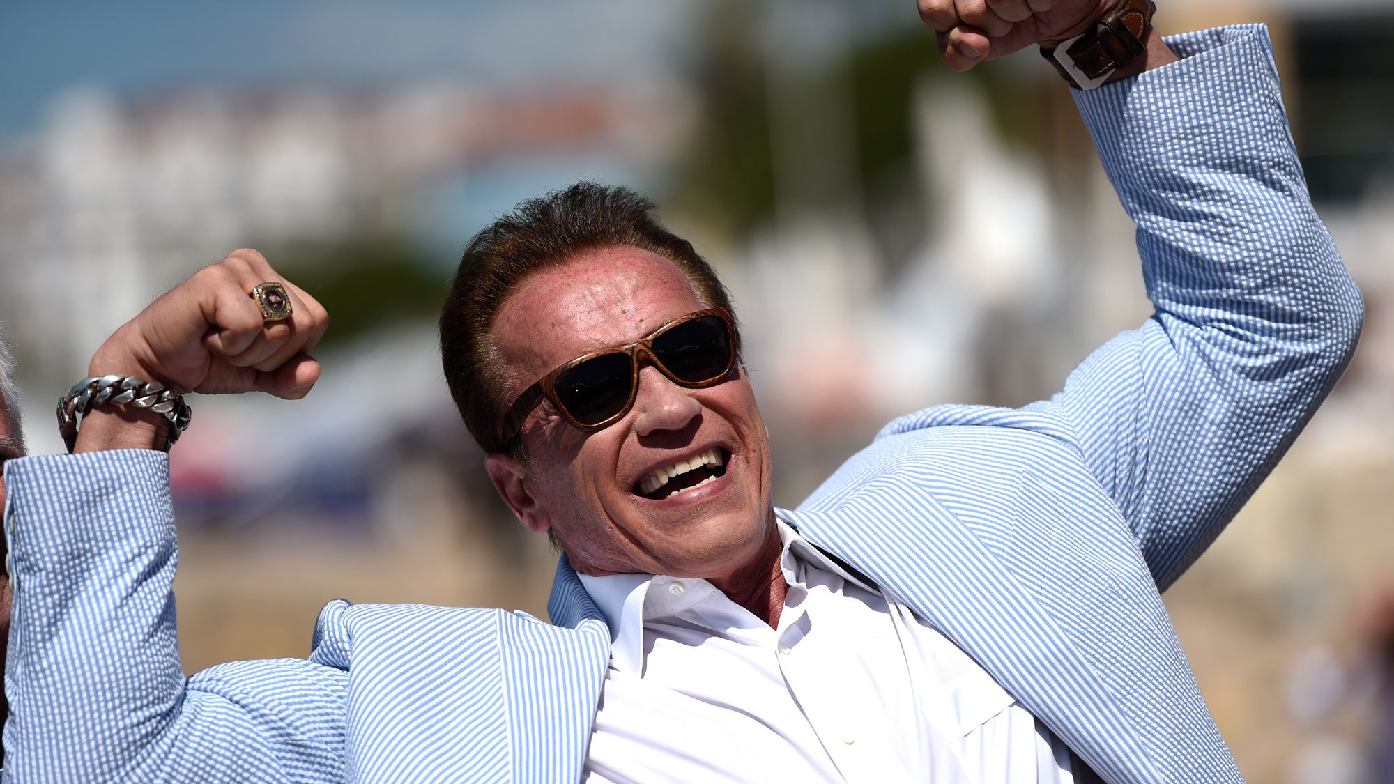 Arnold Schwarzenegger Says He WILL Be Back For Terminator 6 (and So ...