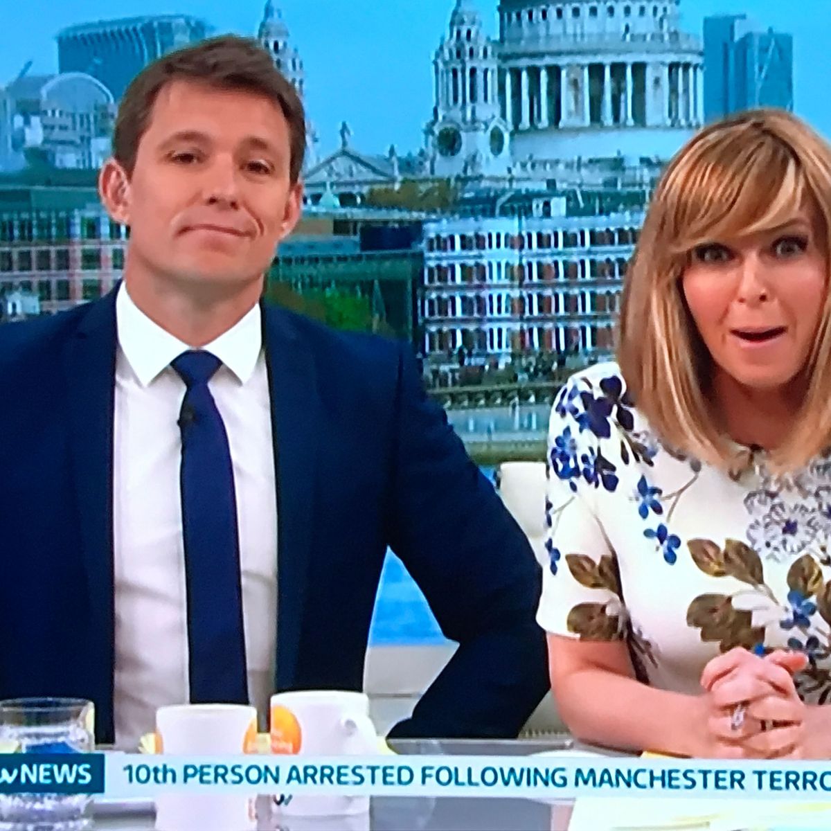 Kate Garraway, 50, slips into Spice Girls inspired Union Jack mini dress  live on GMB