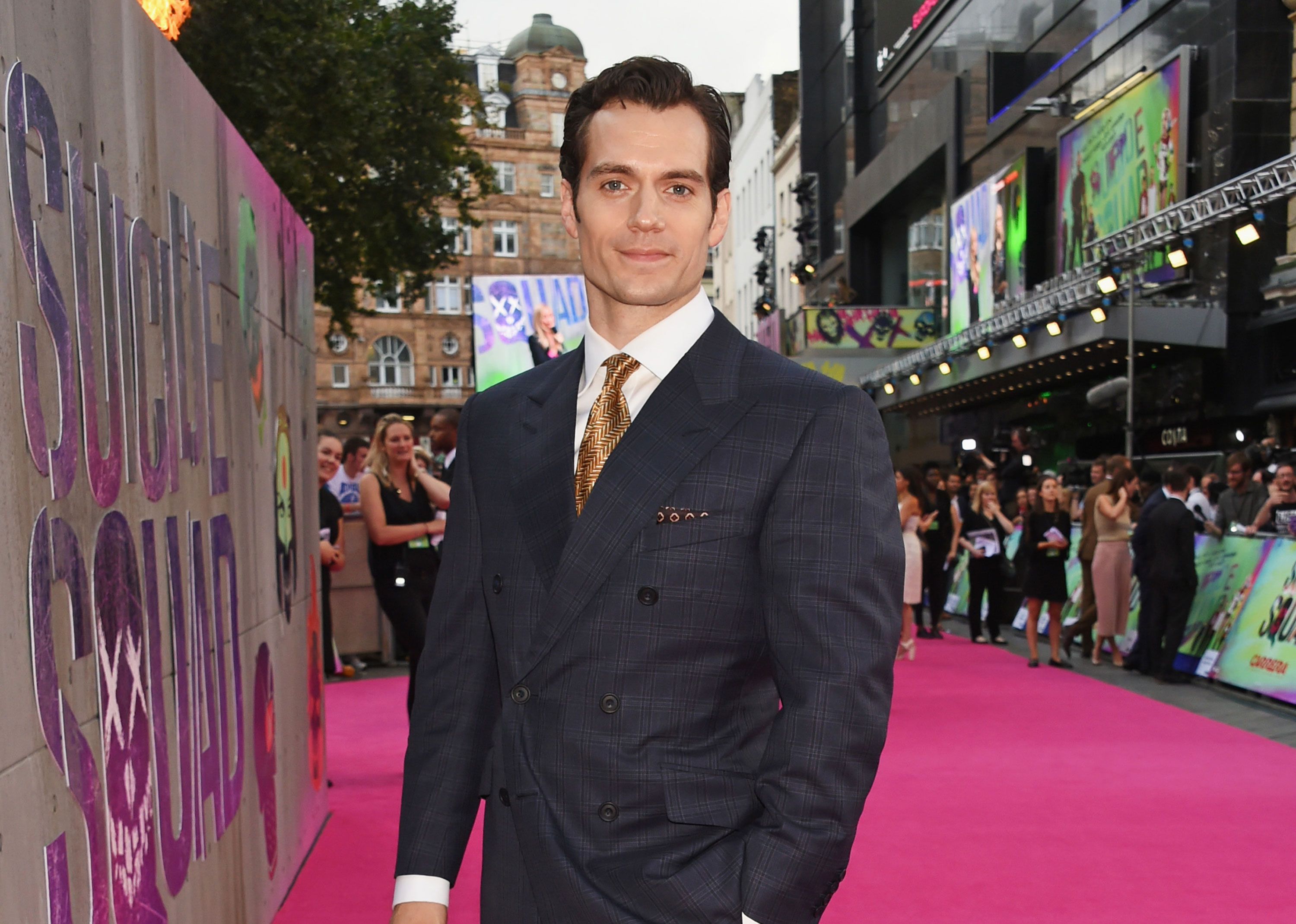 Henry Cavill apologizes for #MeToo comments on flirting