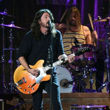 Dave Grohl - Foo Fighters - watch at Glastonbury 2017 online free