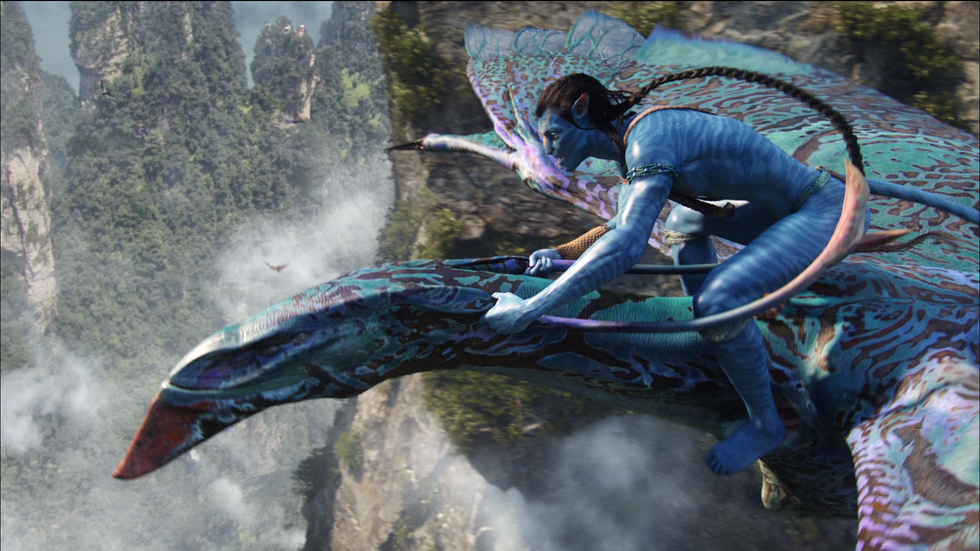 Jake riding a Banshee in Avatar
