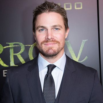 stephen amell at arrow's 100 episode screening