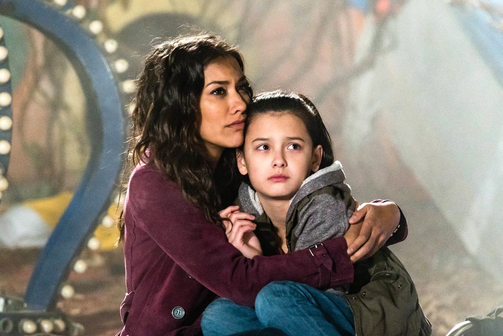 Janina Gavankar and Oona Yaffe as Diana and Molly in Sleepy Hollow