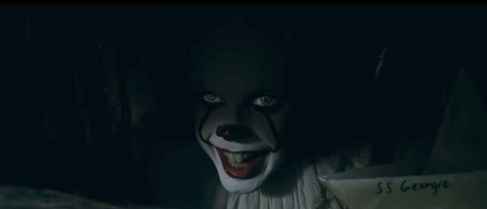 It trailer 2 grabs Pennywise