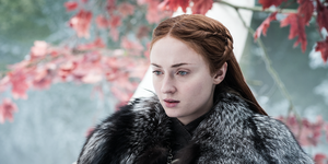 Game of Thrones s07e04: Sansa Stark appears worried