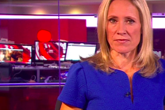 BBC News at Ten accidentally shows breasts live on air