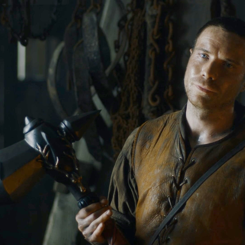 Game Of Thrones Joe Dempsie Admits Discomfort Filming Arya And