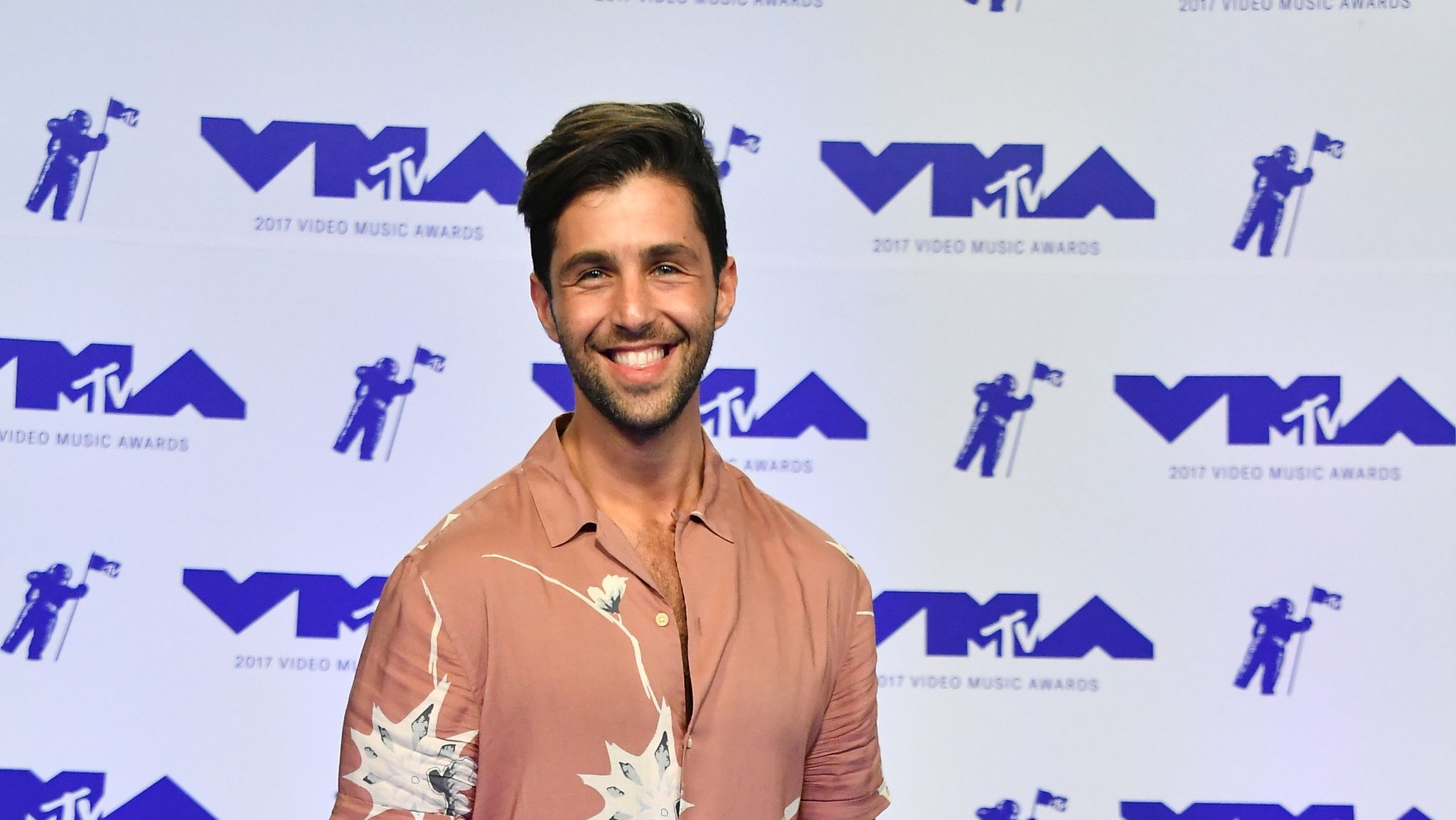 Josh Peck Is Married: Drake & Josh Alum Weds Paige O'Brien