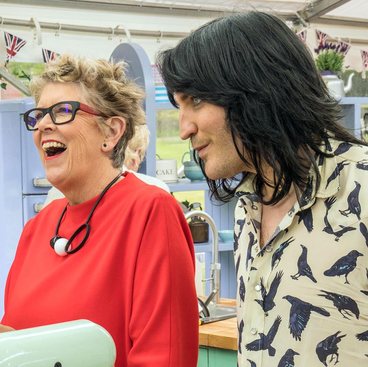 noel fielding, prue leith, paul hollywood, liam, the great british bake off, 2017, episode 1