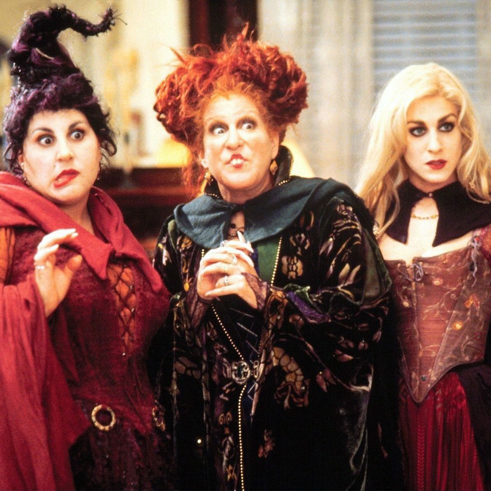 DIY 'Hocus Pocus' Makeup Ideas—And Everything You Need to Get the Look