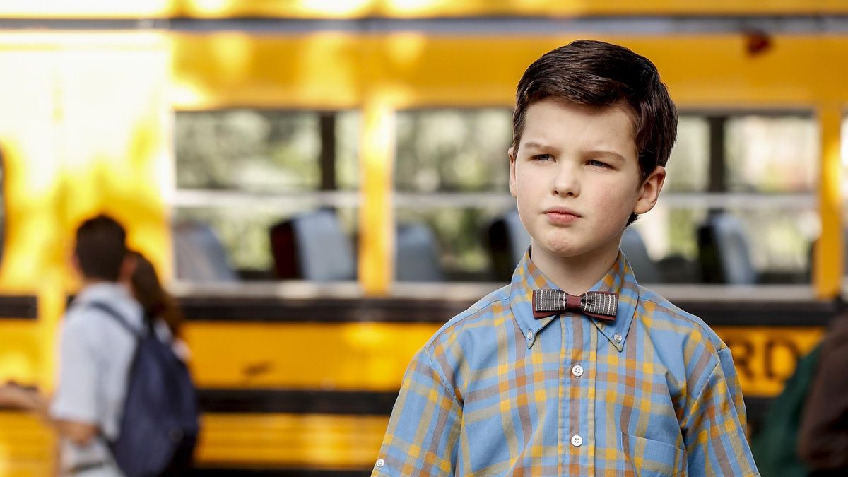 preview for EXCLUSIVE: Young Sheldon Set Tour Video