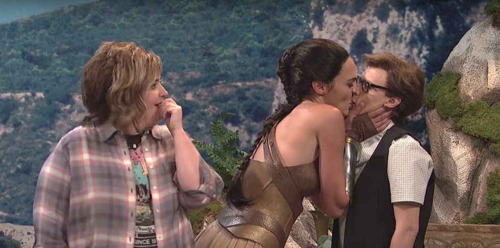 Gal Gadot and Kate McKinnon kiss Wonder Woman sketch SNL