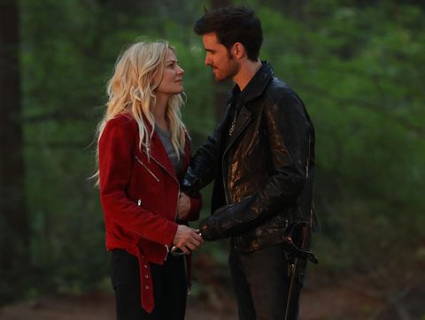 does hook come back to life