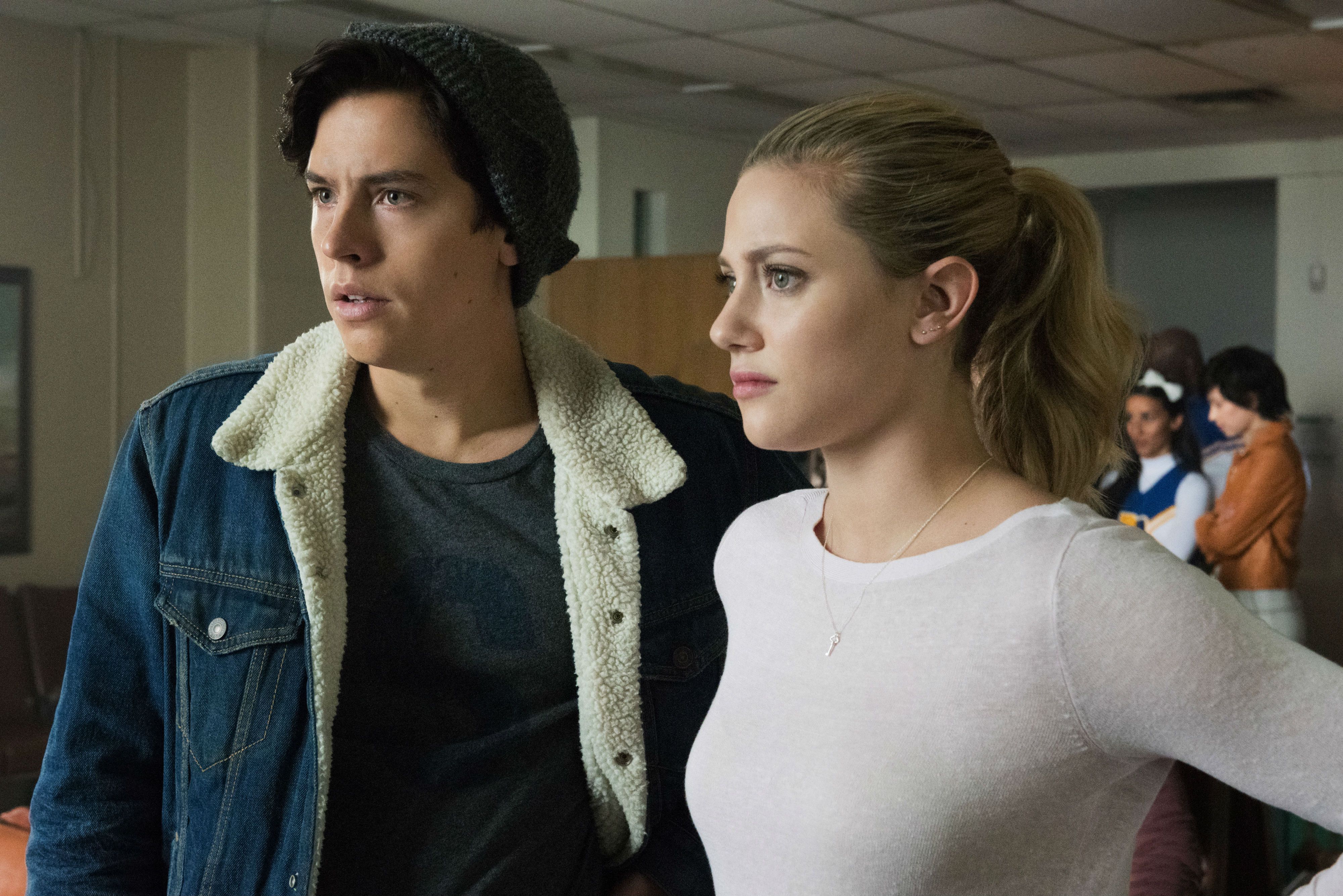 Riverdale Cole Sprouse Addresses Tension For Betty Jughead