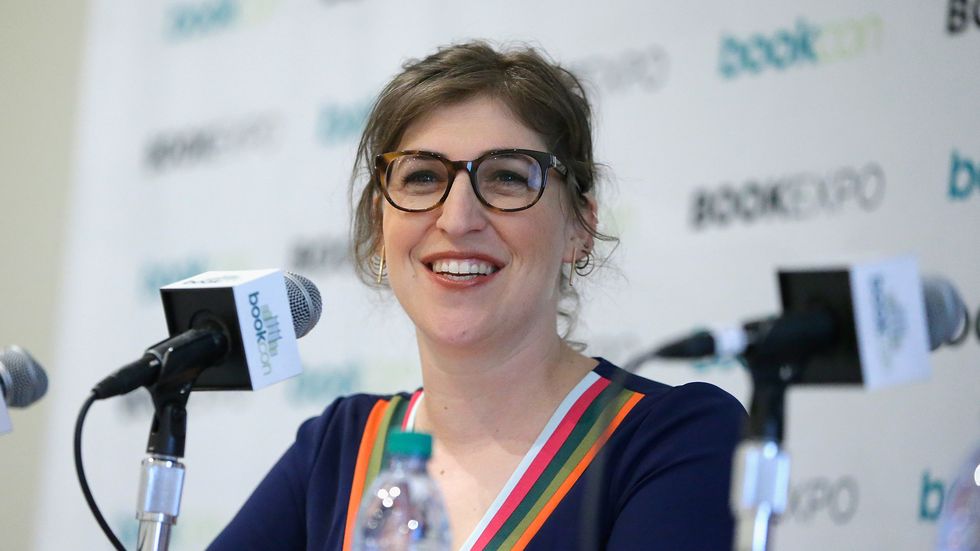 mayim bialik speaks during the 'girl up' panel at bookcon 2017