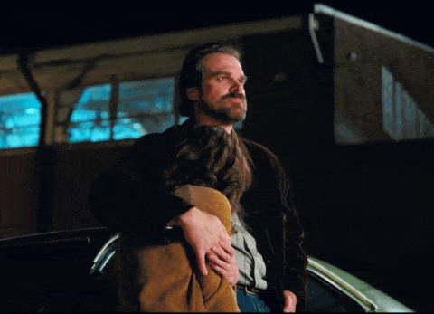 Stranger Things David Harbour Thinks Hopper And Joyce Byers Are