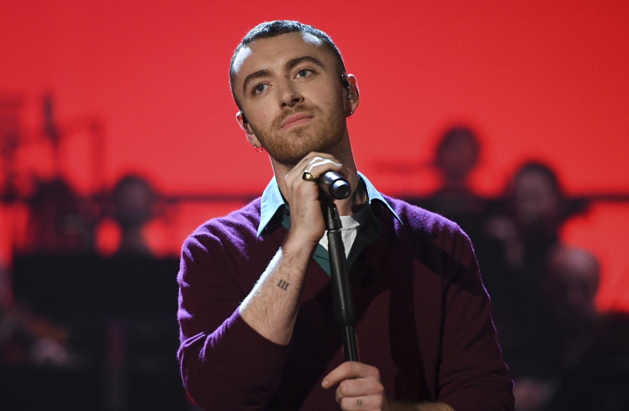 Sam Smith announces preferred gender pronouns are 'they/them'