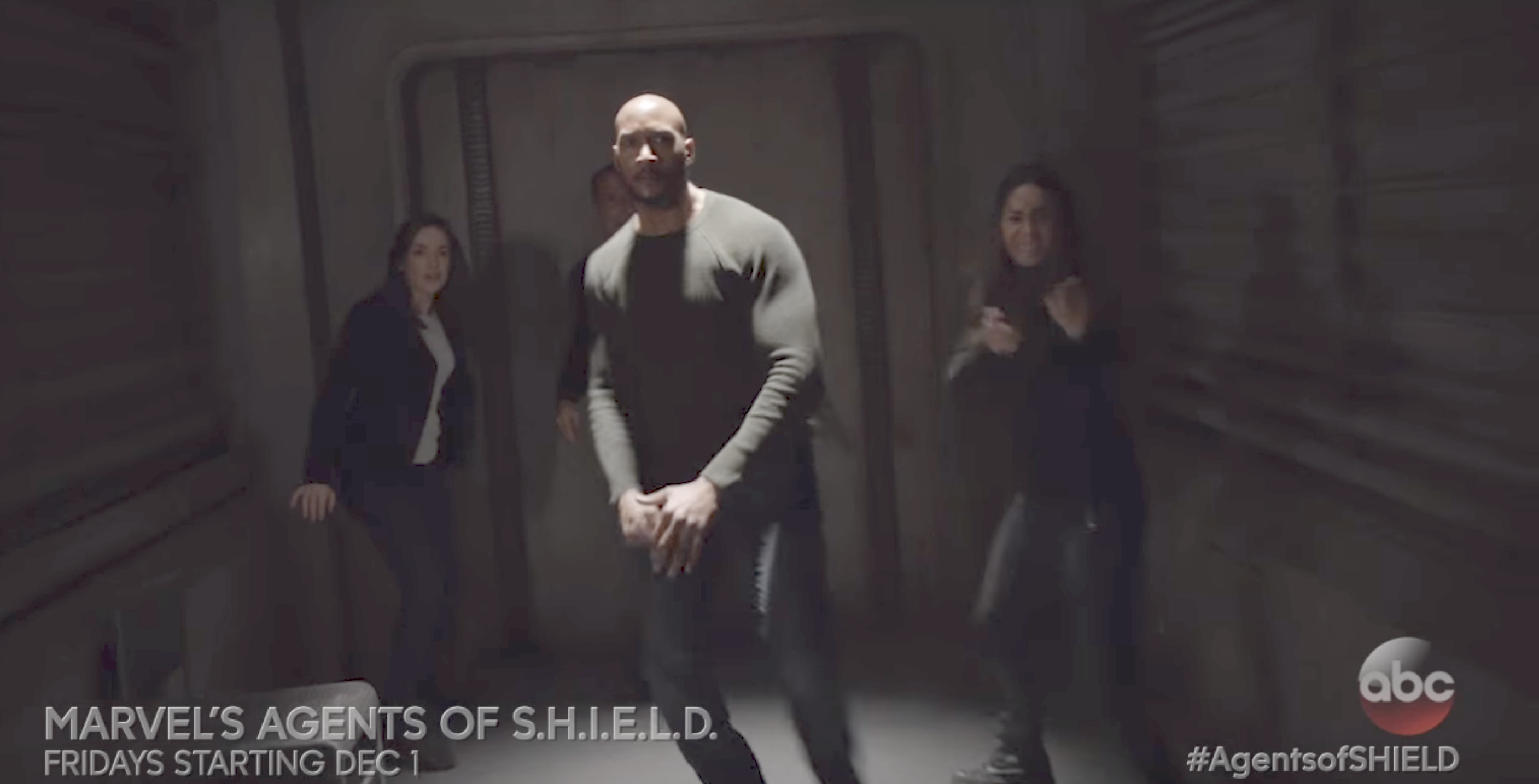 Marvel S Agents Of Shield Season 5 Teaser Pits Phil Coulson Against Aliens