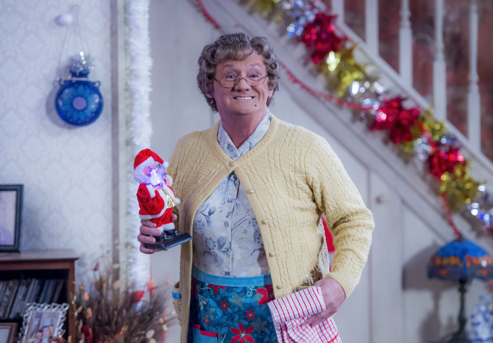 embargoed for publication until 000001 on tuesday 28112017 mrs brown's boys christmas and new year special 2017