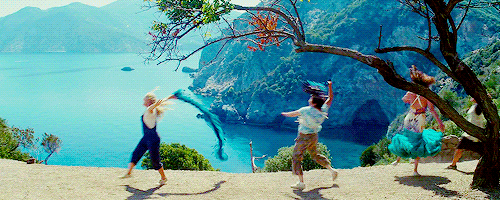 Mamma Mia Donna GIF