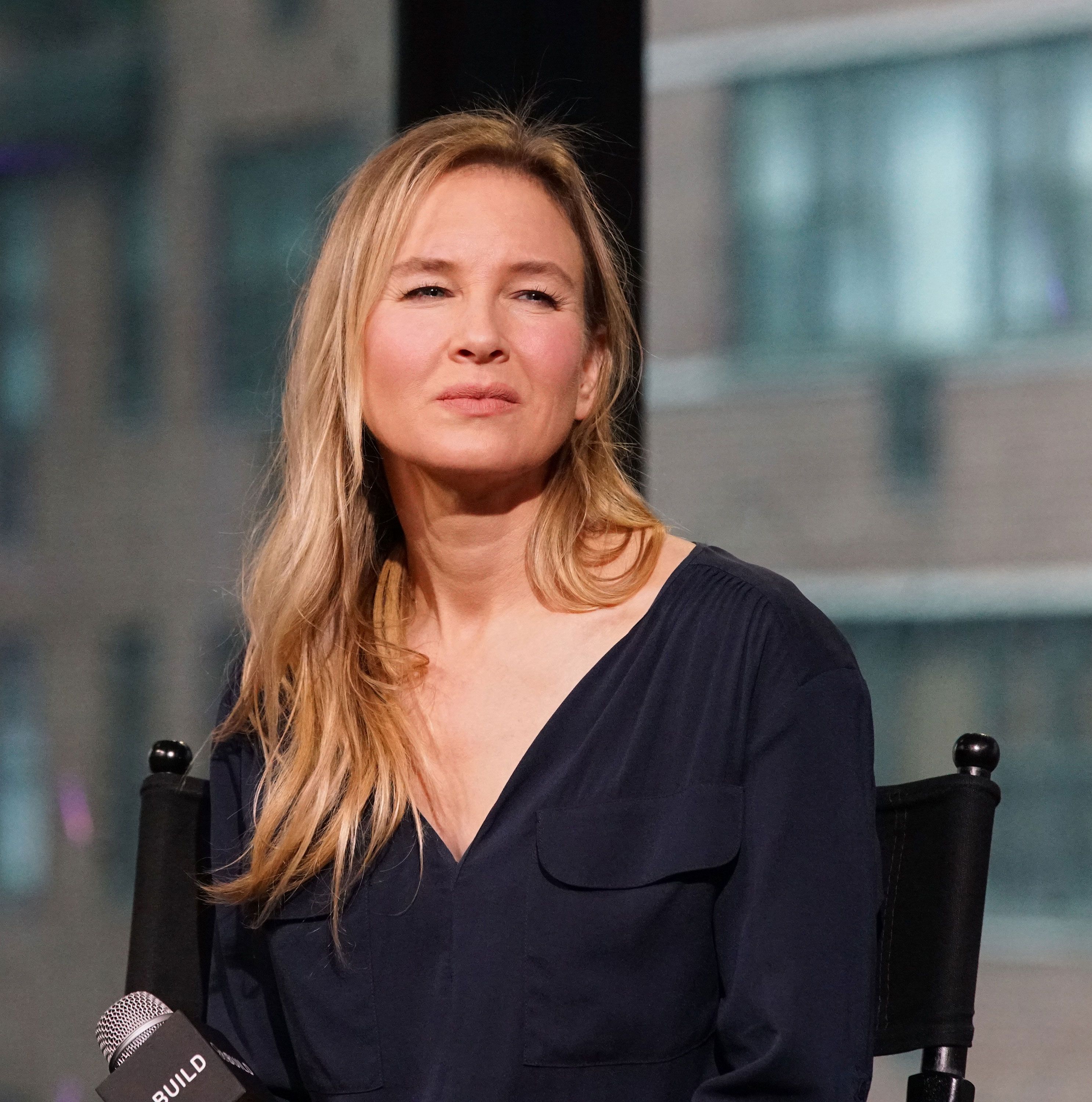 Renee Zellweger Is Latest Hollywood Mega Star Joining Netflix For New Show From Revenge Creator