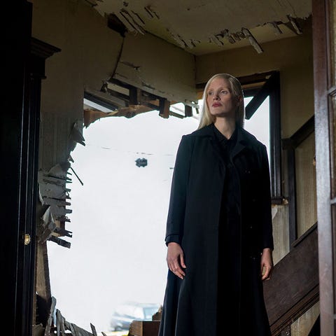 X Men Dark Phoenixs Jessica Chastain Breaks Studio Rules By