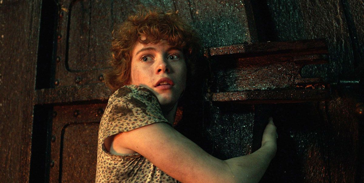 Sophia Lillis screencaps