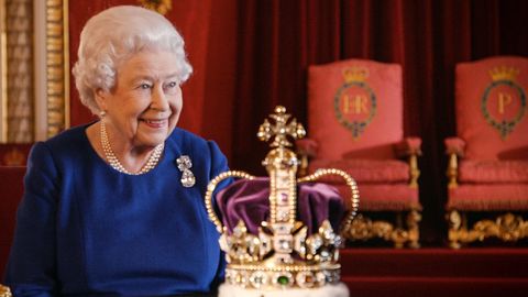 The Coronation wows viewers with the Queen's wit and her manhandling of the  Crown Jewels