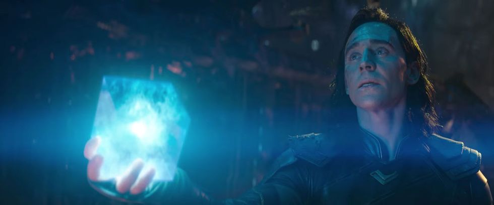 Tom Hiddleston Loki Tesseract Space Stone Avengers: Infinity War