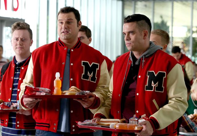 Dave (Max Adler, C) and Puck (Mark Salling, R) make fun of Kurt and Rachel in a flashback to 2009 in the special two-hour '2009/Dreams Come True' Series Finale episode of GLEE
